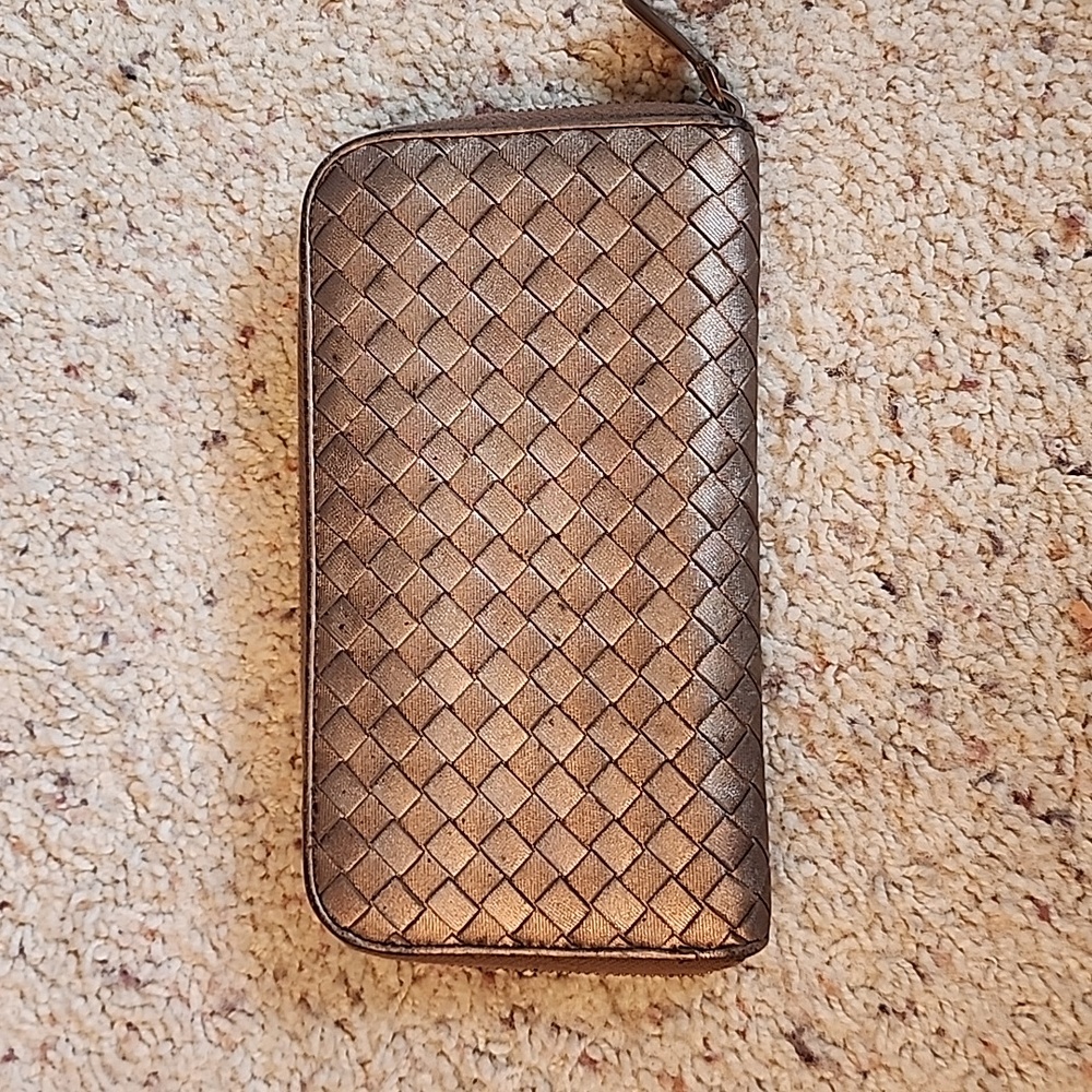 Bottega Veneta Metallic Bronze Intrecciato Zip Wallet